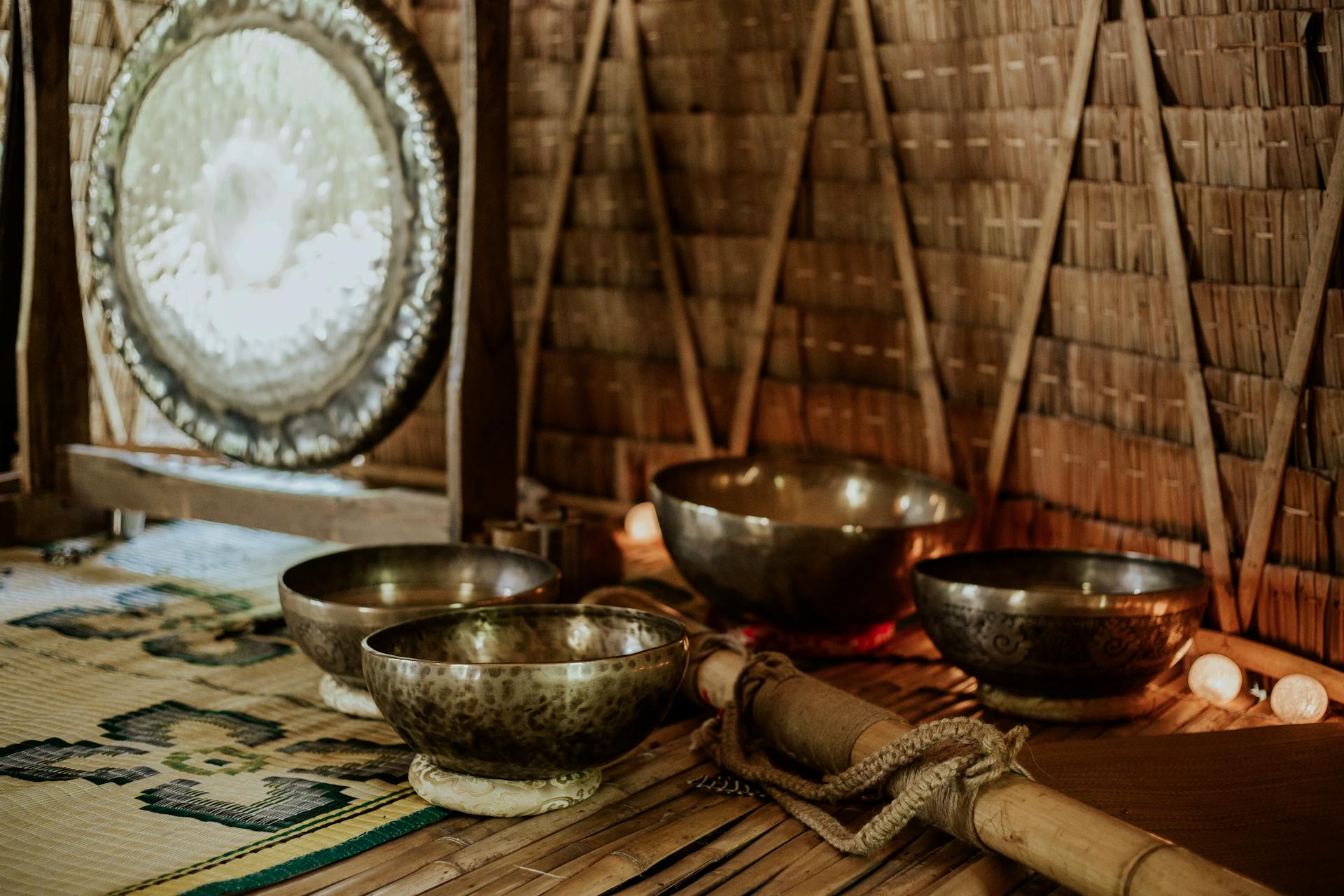 Sound healing no Brasil: origem, benefícios e como funciona